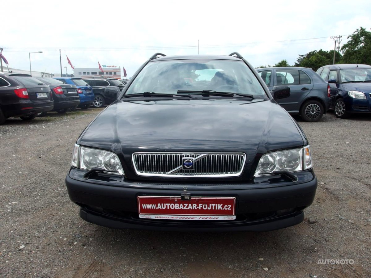 Volvo V40, 1999 - pohled č. 2