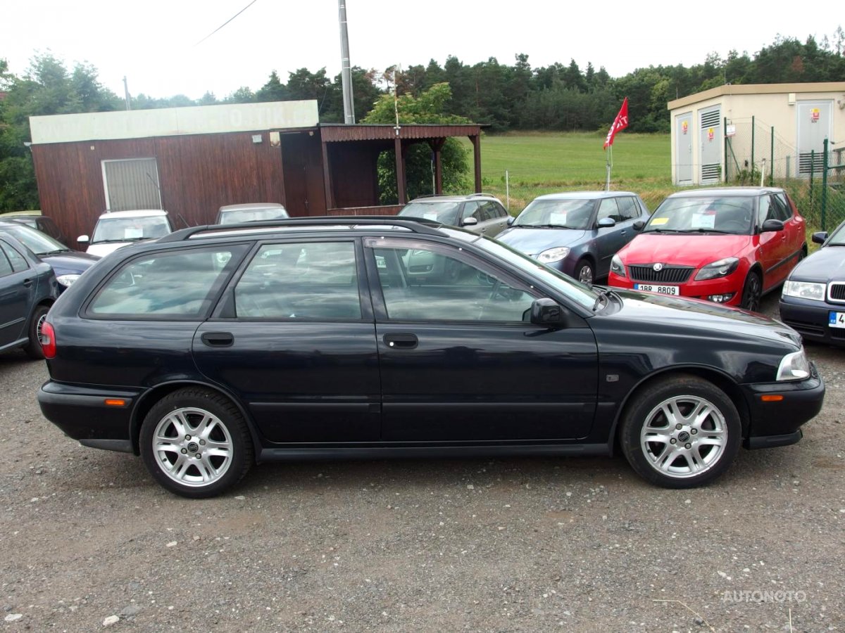 Volvo V40, 1999 - pohled č. 8