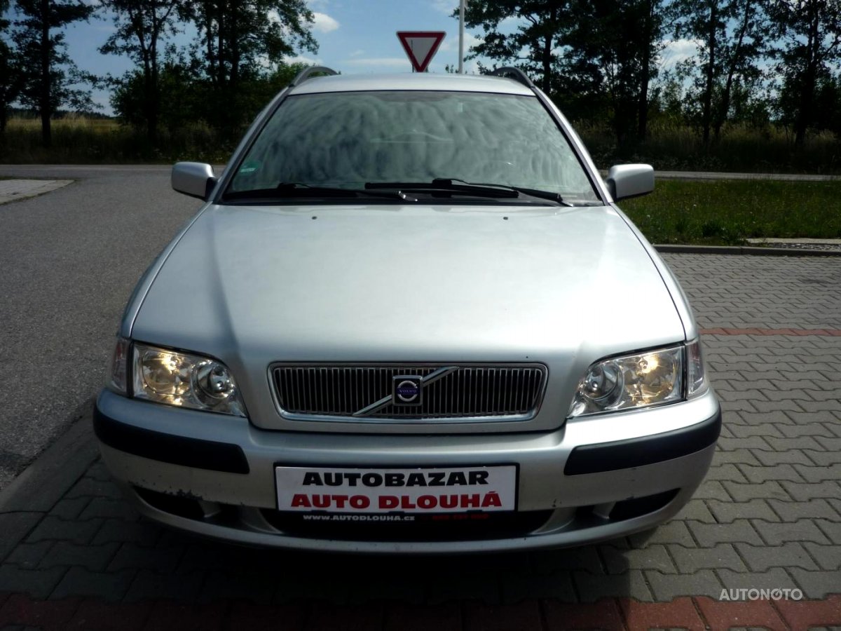 Volvo V40, 2001 - pohled č. 2