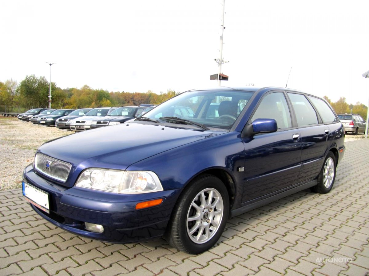 Volvo V40, 2004 - celkový pohled