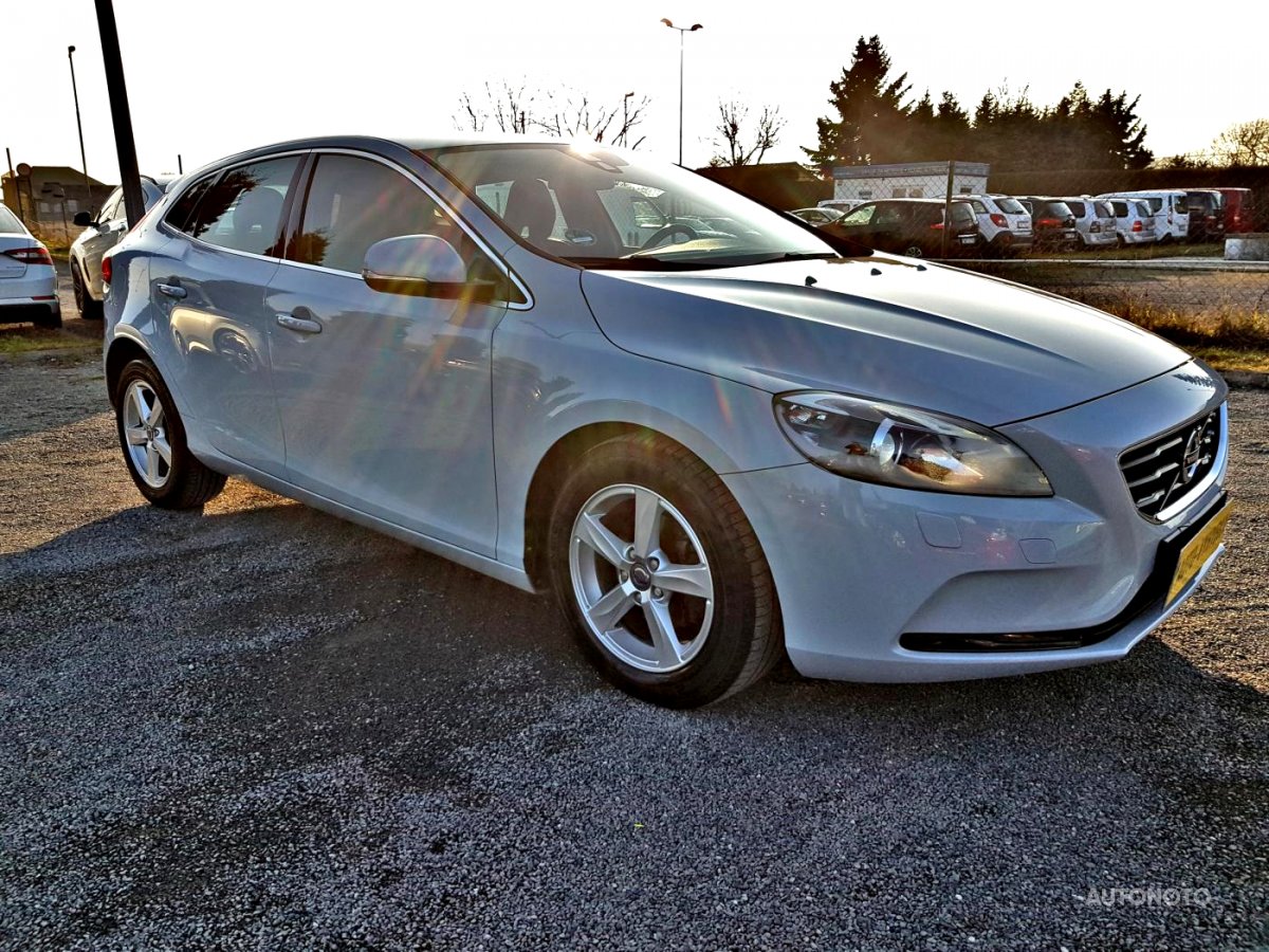Volvo V40, 2013 - pohled č. 3