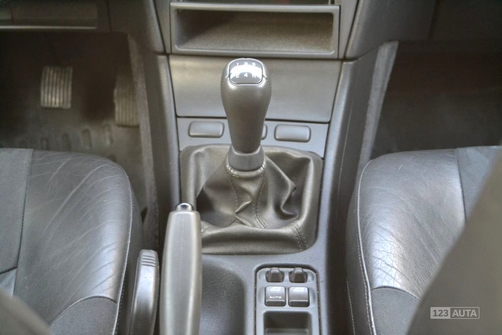 Volvo V40, 1997 - pohled č. 17