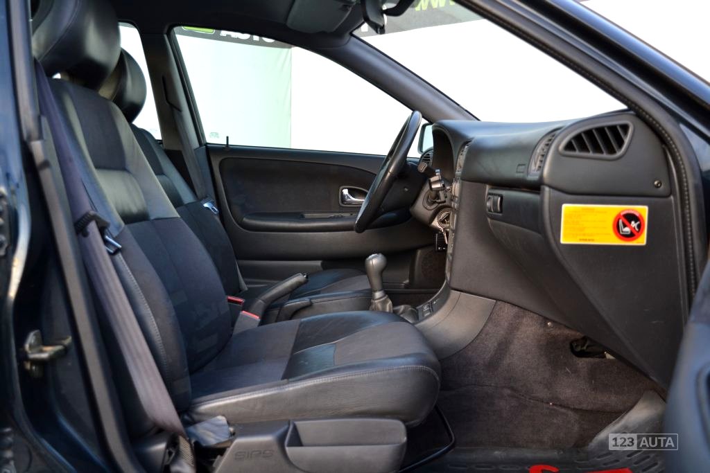 Volvo V40, 1997 - pohled č. 19