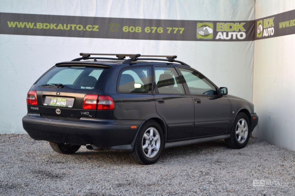 Volvo V40, 1997 - pohled č. 6