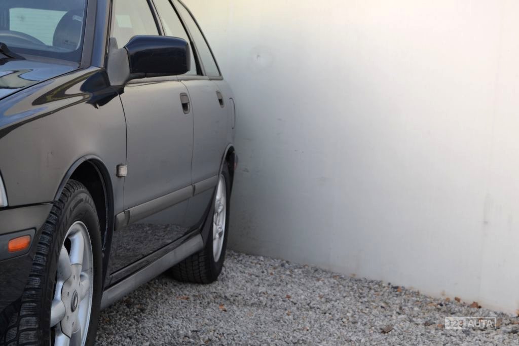 Volvo V40, 1997 - pohled č. 9