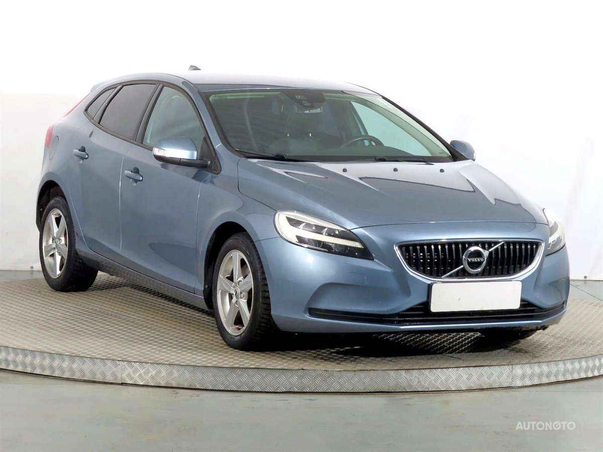 Volvo V40, 2017 - celkový pohled