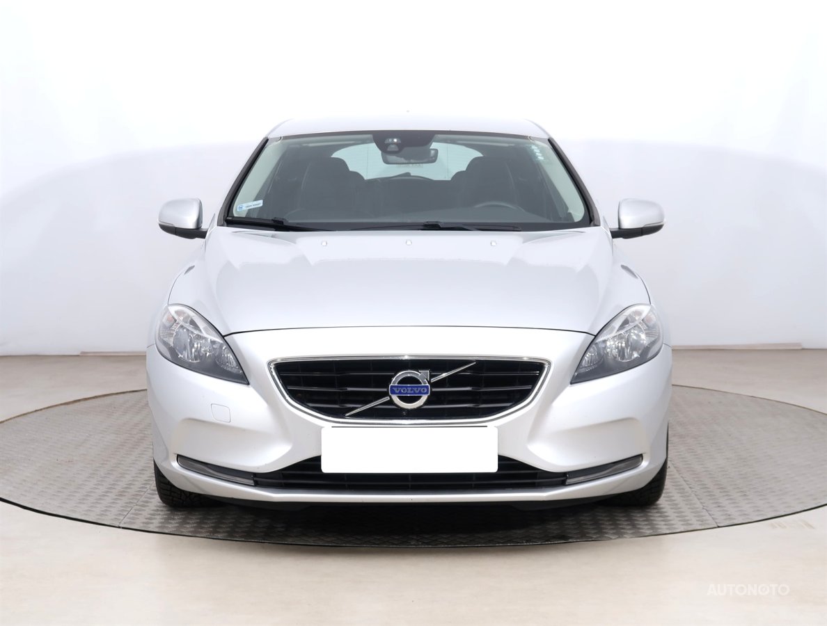 Volvo V40, 2015 - pohled č. 2