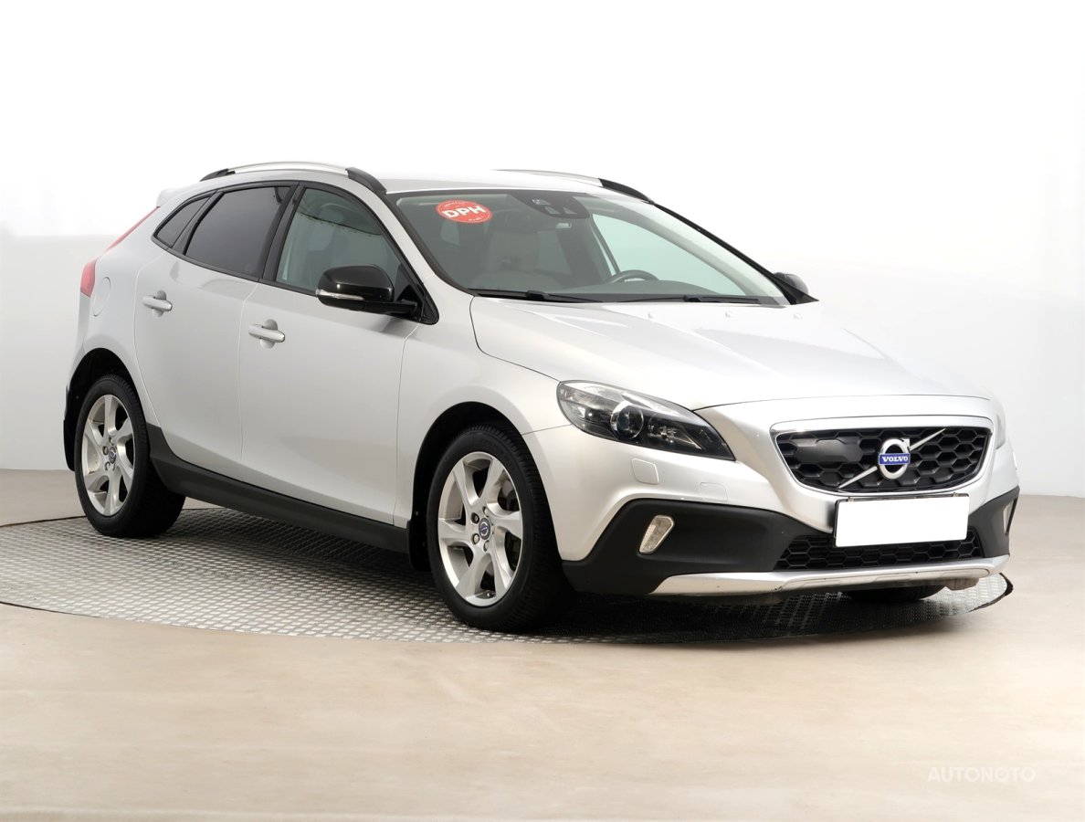 Volvo V40, 2016 - celkový pohled