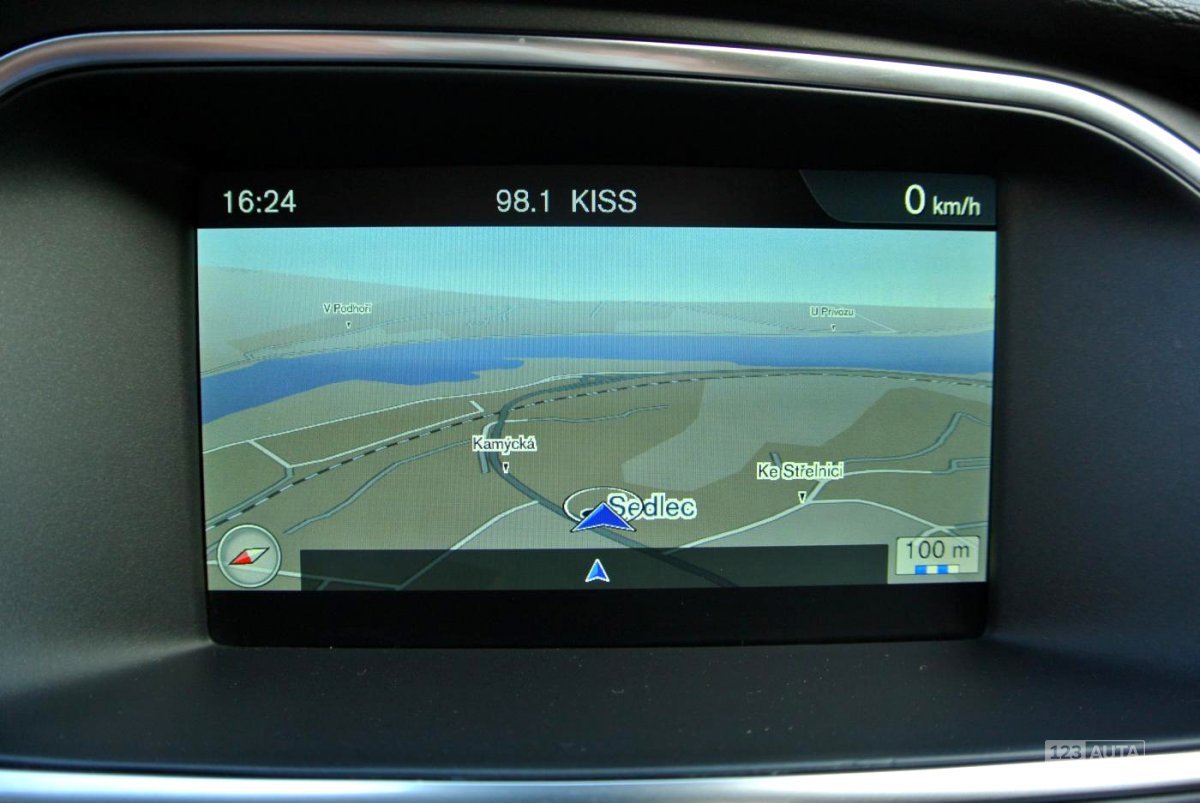 Volvo V40, 2016 - pohled č. 14