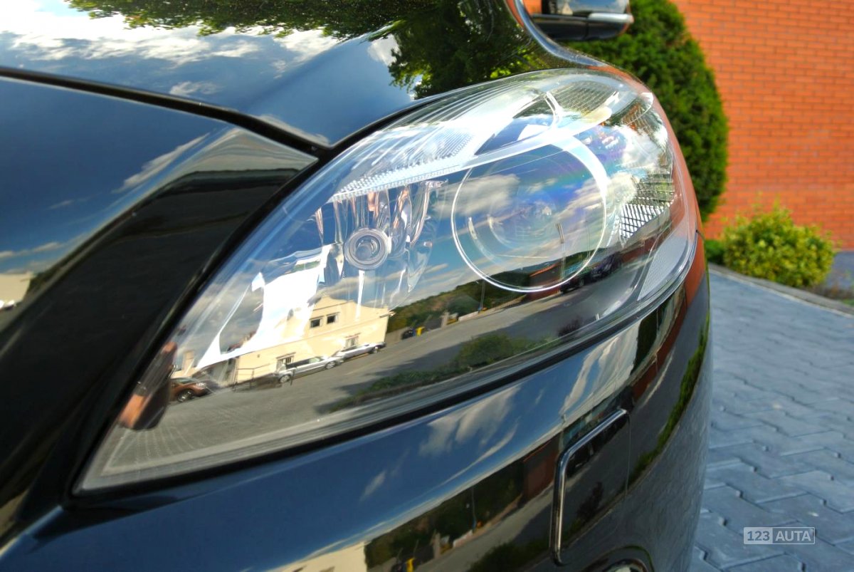 Volvo V40, 2016 - pohled č. 8