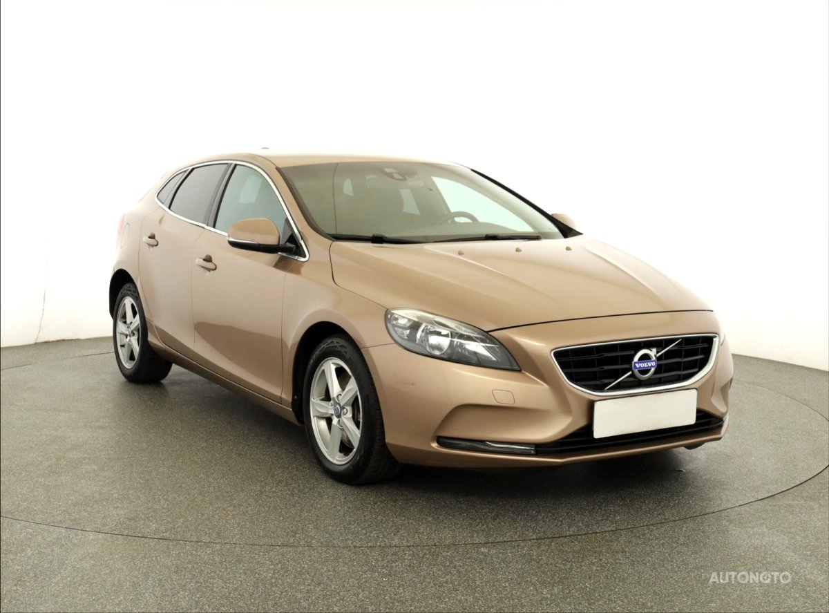 Volvo V40, 2014 - pohled č. 1