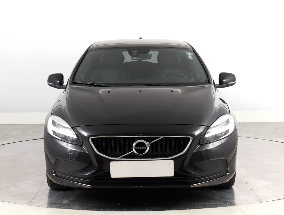 Volvo V40, 2017 - pohled č. 2