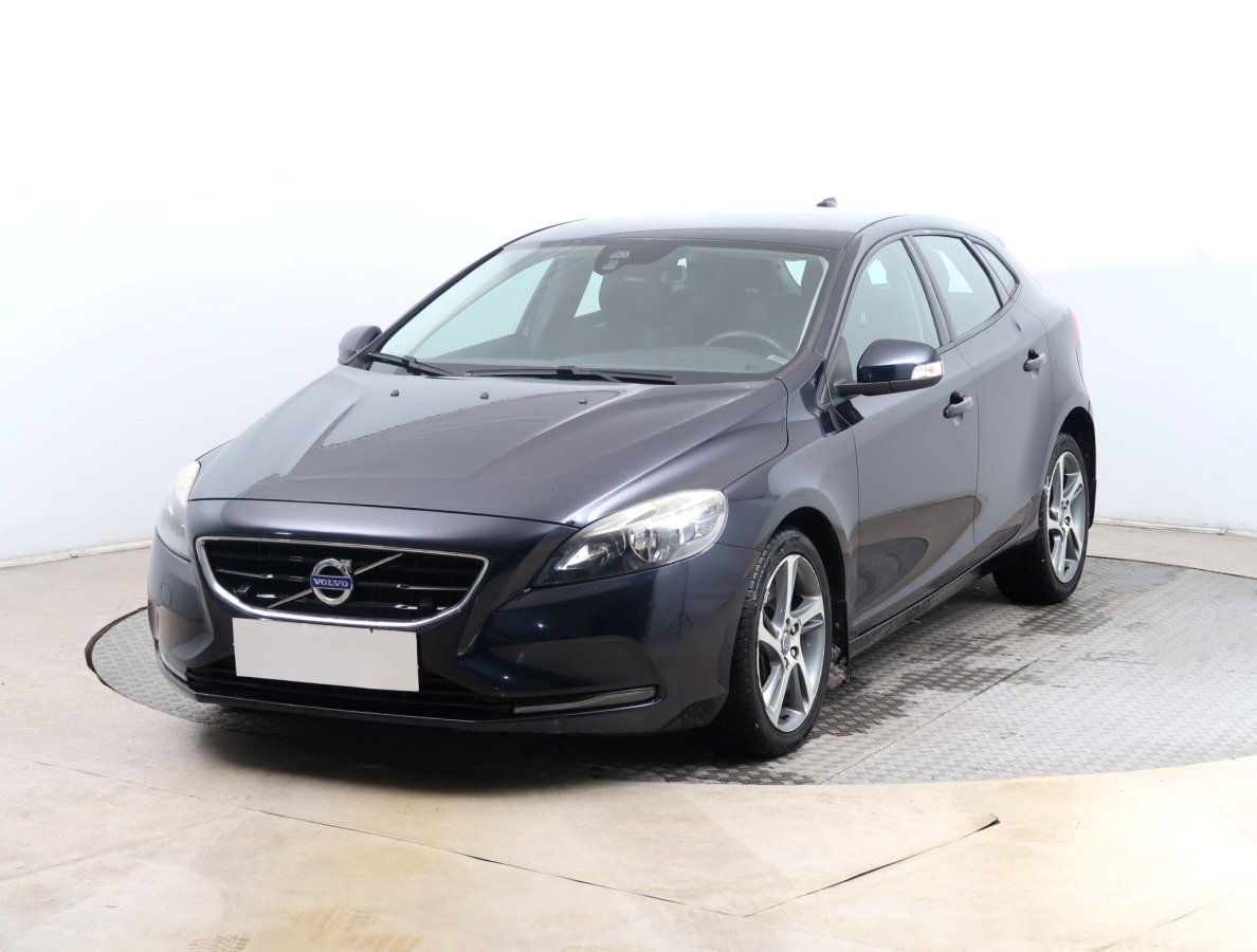 Volvo V40, 2016 - pohled č. 3