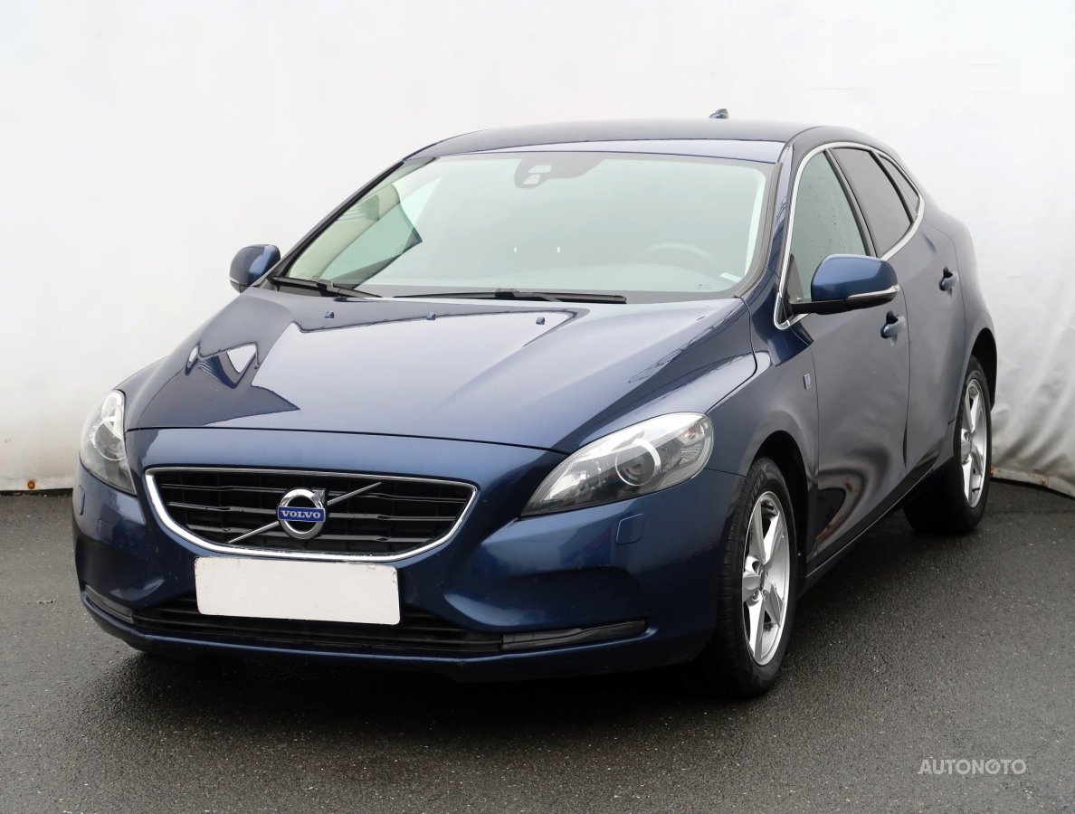 Volvo V40, 2015 - pohled č. 3