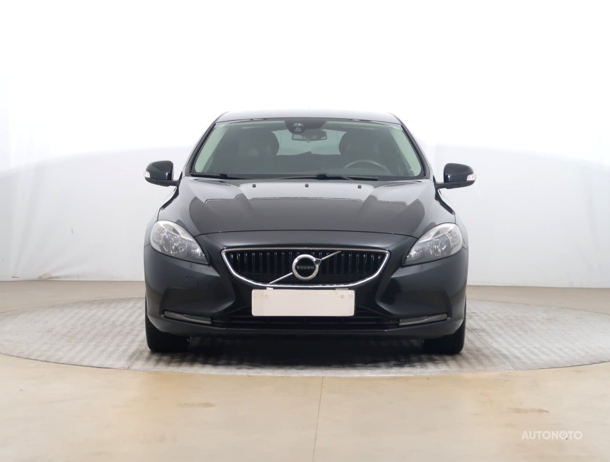 Volvo V40, 2017 - pohled č. 2