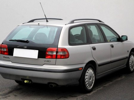 Volvo V40, 1998 - pohled č. 5