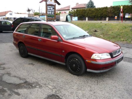 Volvo V40 1.8i 16v.Klima.S.kn.Ex.stav