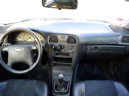Volvo V40, 1997 - pohled č. 12