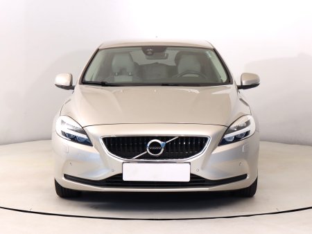Volvo V40, 2018 - pohled č. 2