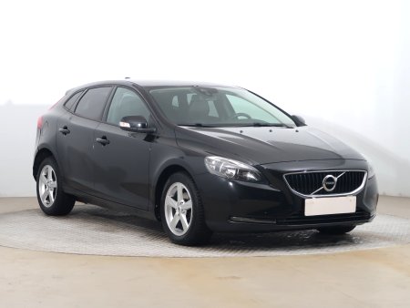 Volvo V40, 2017