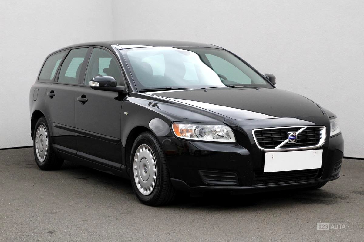 Volvo V50, 2009 - celkový pohled