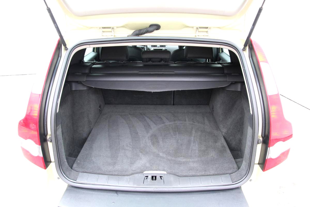 Volvo V50, 2004 - pohled č. 10