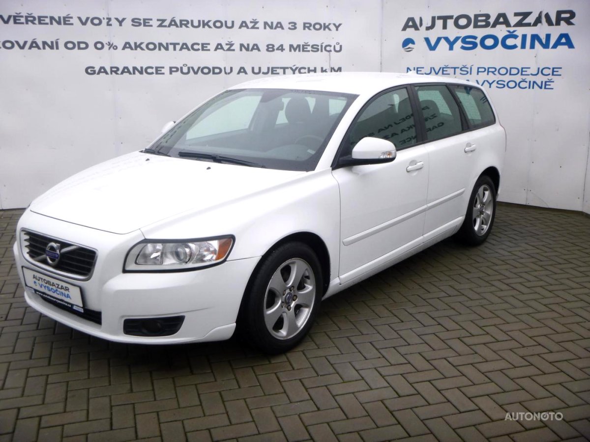 Volvo V50, 2012 - celkový pohled