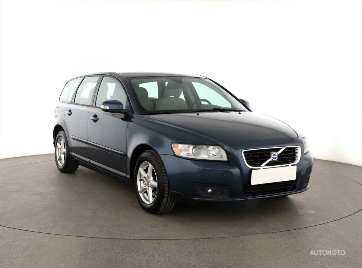Volvo V50, 2009 - celkový pohled