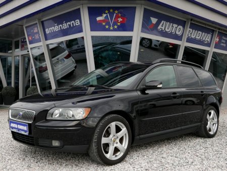 Volvo V50, 2004