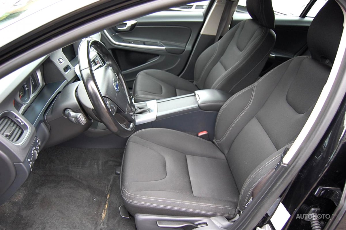 Volvo V60, 2015 - pohled č. 7