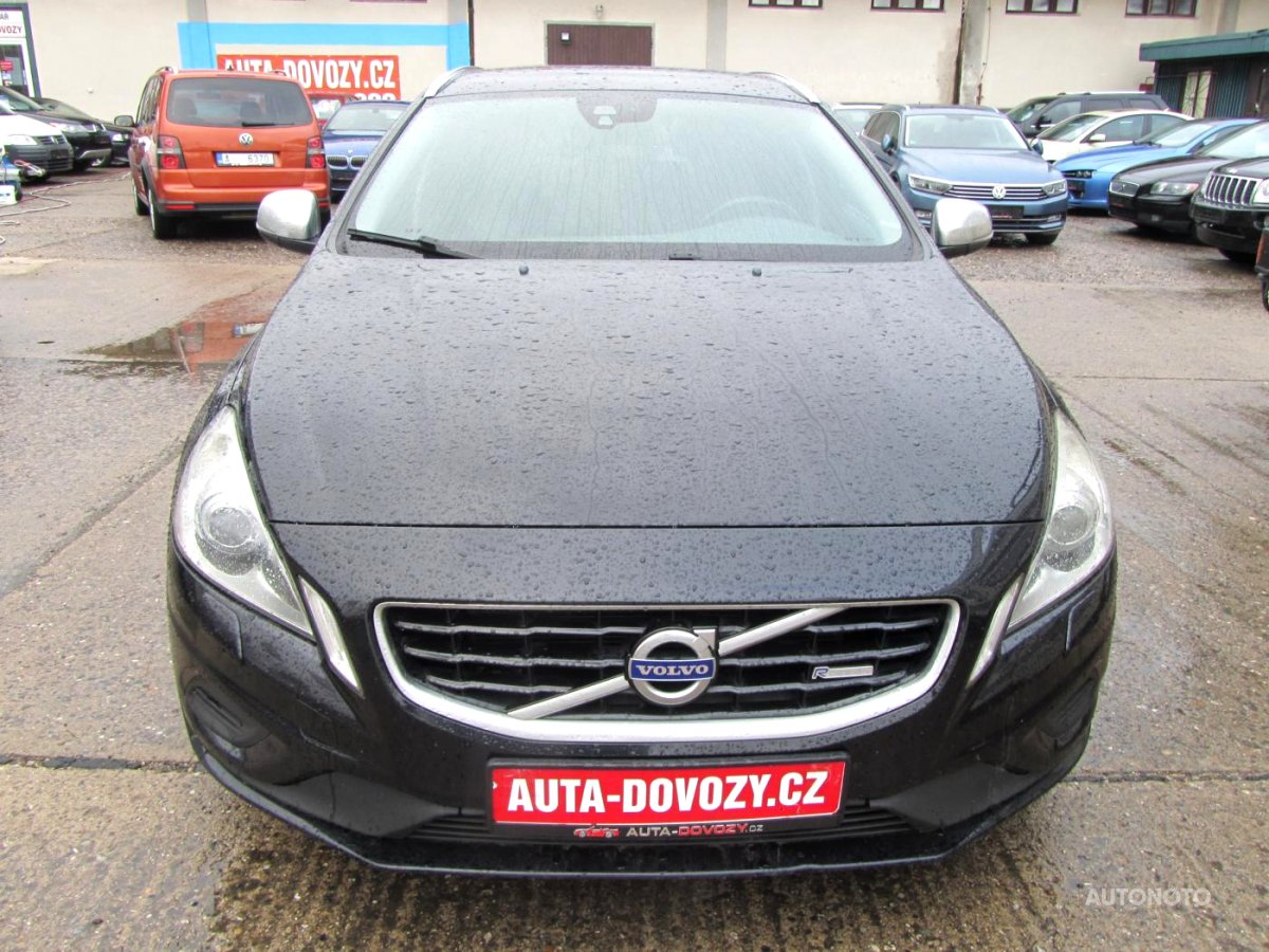 Volvo V60, 2011 - pohled č. 2