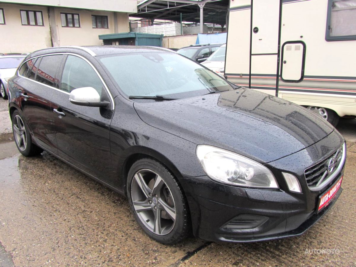 Volvo V60, 2011 - pohled č. 3