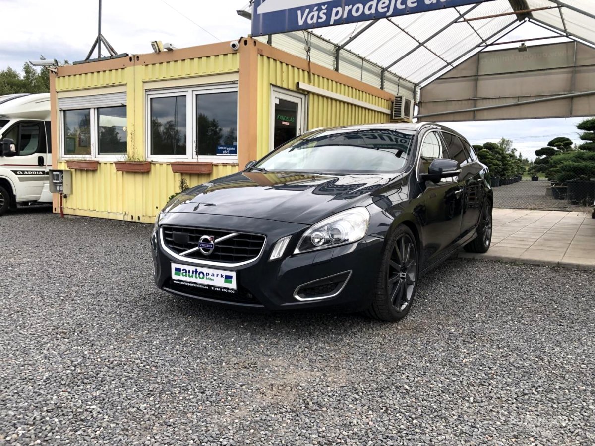 Volvo V60, 2011 - celkový pohled