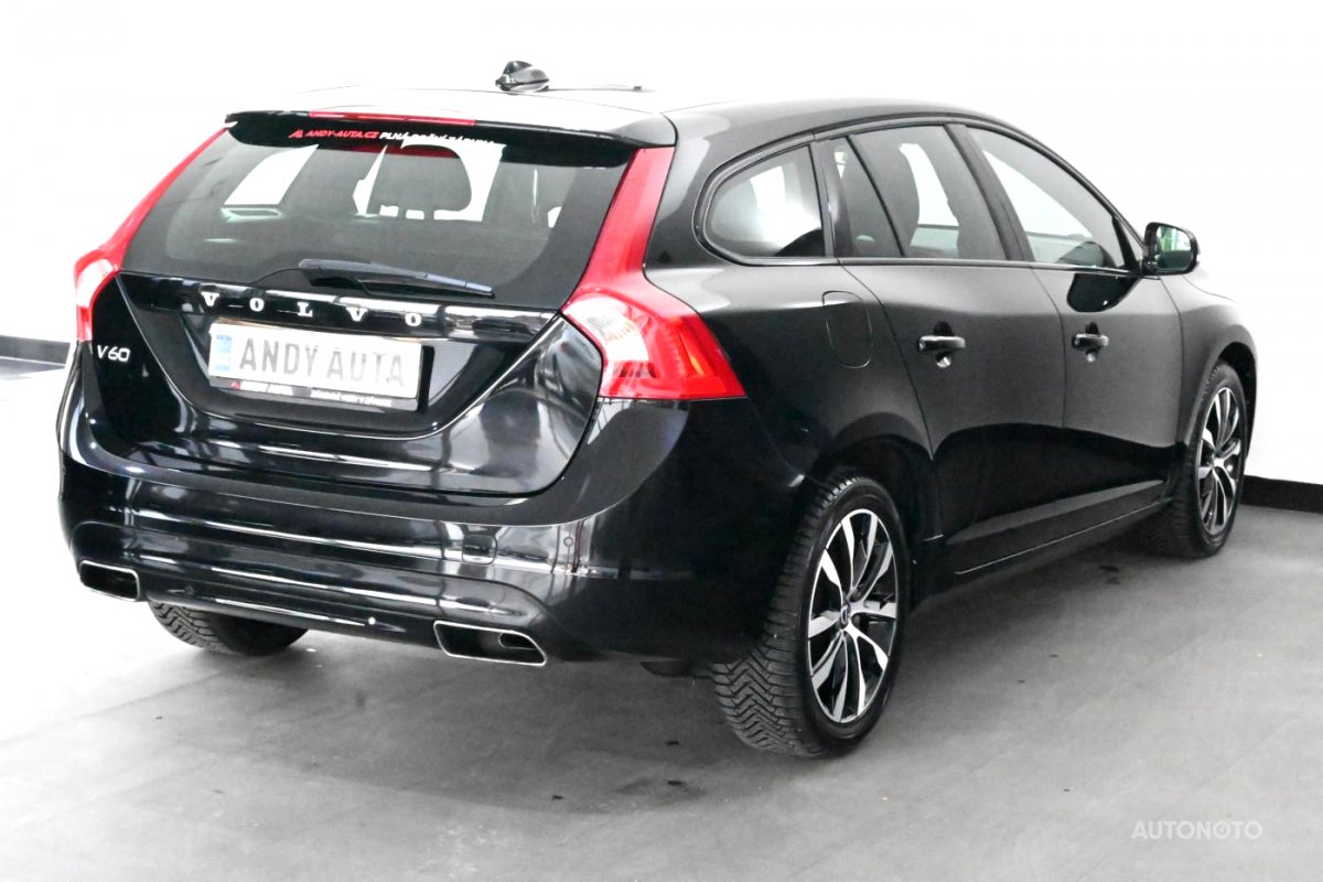 Volvo V60, 2017 - pohled č. 3