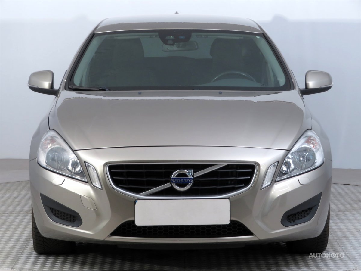 Volvo V60, 2011 - pohled č. 2