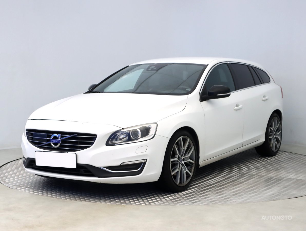 Volvo V60, 2018 - pohled č. 3