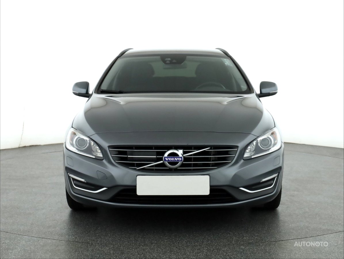 Volvo V60, 2015 - pohled č. 2