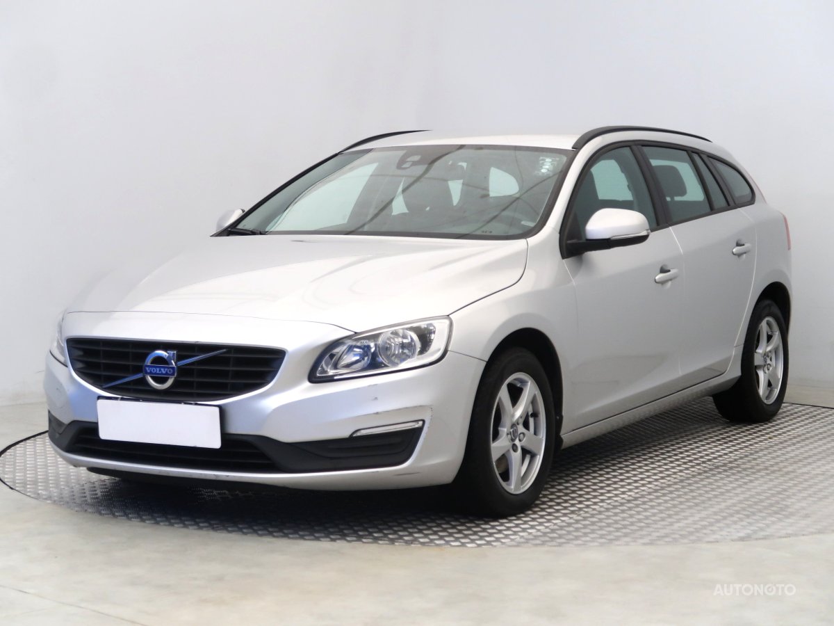 Volvo V60, 2016 - pohled č. 3