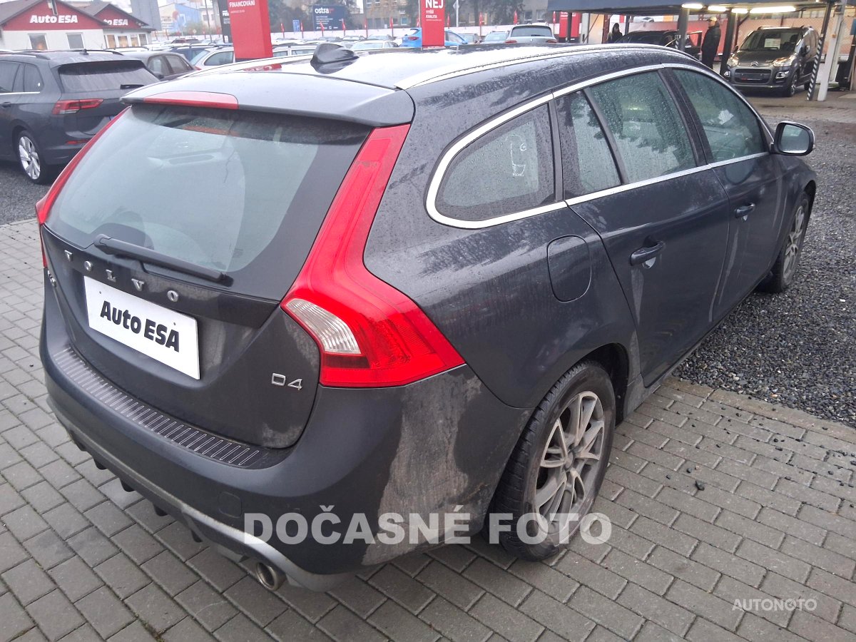 Volvo V60, 2012 - pohled č. 2