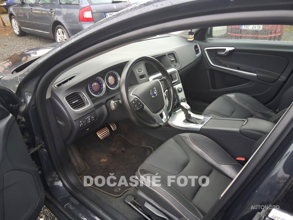 Volvo V60, 2012 - pohled č. 3