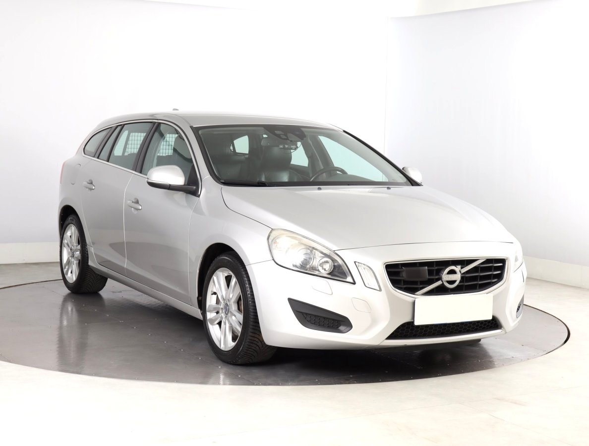 Volvo V60, 2012 - celkový pohled