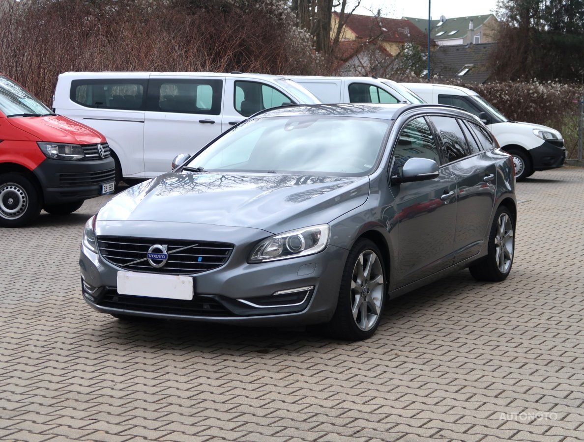 Volvo V60, 2017 - pohled č. 3