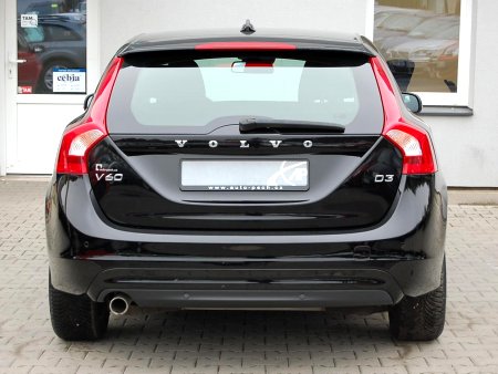 Volvo V60, 2015 - pohled č. 5