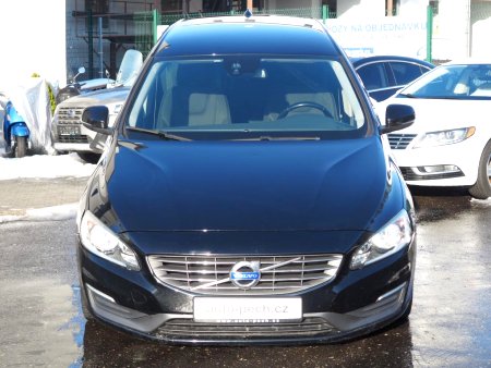 Volvo V60, 2015 - pohled č. 2