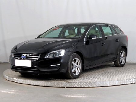 Volvo V60, 2016 - pohled č. 3