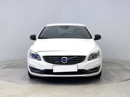 Volvo V60, 2018 - pohled č. 2