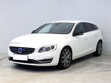 Volvo V60, 2018 - pohled č. 3