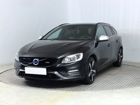 Volvo V60, 2017 - pohled č. 3