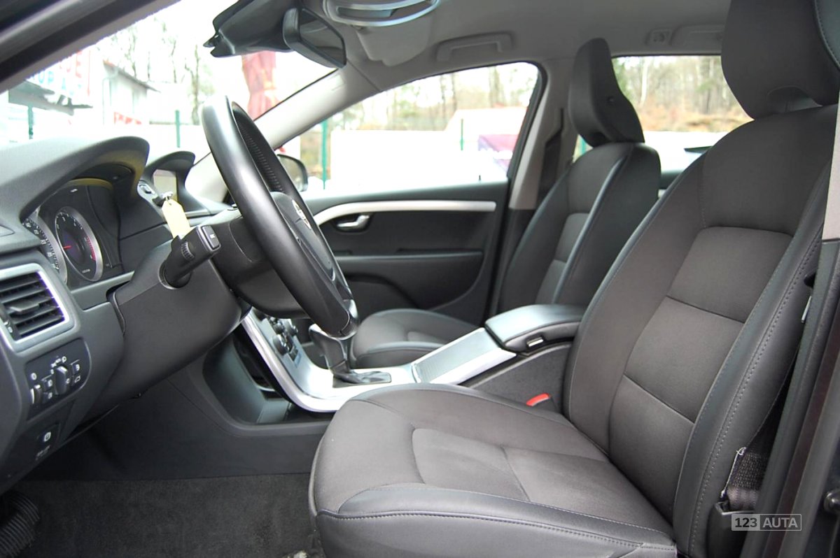 Volvo V70, 2013 - pohled č. 8