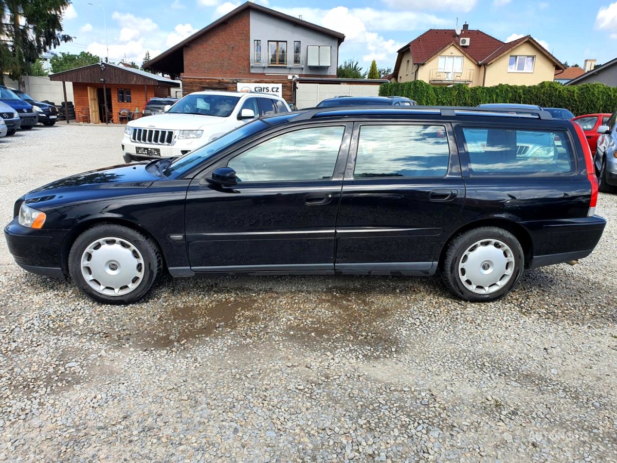 Volvo V70, 2005 - pohled č. 3